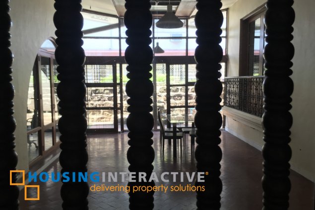 spanish themed house for rent at san lorenzo village