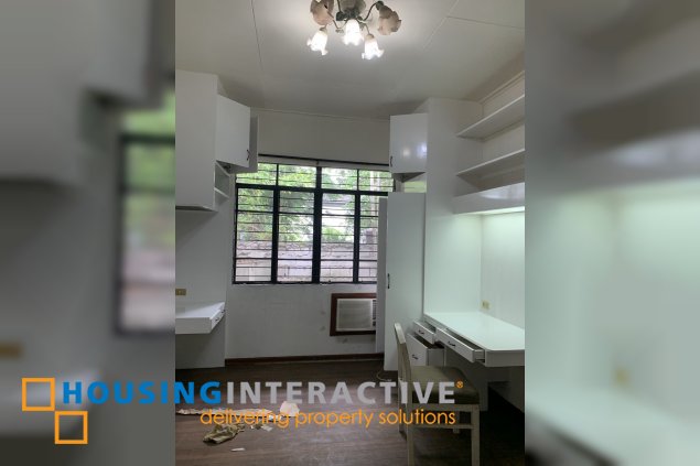 spanish themed house for rent at san lorenzo village