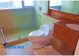 4br unit for lease in pacific plaza towers, taguig