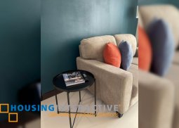 1br unit w/ balcony for lease in manhattan heights, quezon