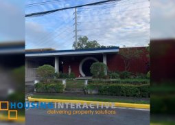 house for sale - magallanes village