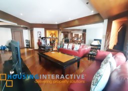 19th floor unit with parking for rent and sale