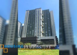 6th floor unit with 2 bedroom