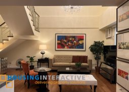 two bedrooms z-loft unit for rent at the grove by rockwell