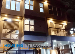 a 3-storey 7br unit for rent/sale in multinational village, paranaque