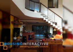 2-storey house for sale/rent in greenwoods village