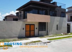 high end beach villa with pool and jacuzzi at seafront residences