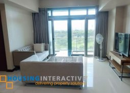2br for rent in eight forbestown road, taguig