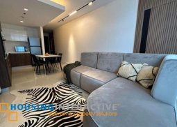 fully furnished 2br unit with parking for lease in east gallery place