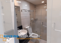 1br for rent in 8 forbestown, taguig