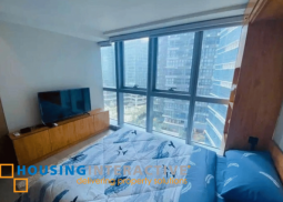 fully furnished 1br unit for rent in uptown parksuites