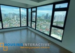 three bedrooms unit for sale at solstice tower