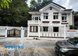 7br townhouse for sale in valley view executive village, cainta