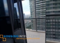 brand-new unit for sale at park triangle residences