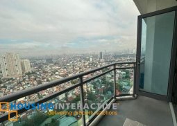 1br unit with balcony for lease at acqua private residences