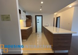 unfurnished 2br unit with parking for lease at garden towers