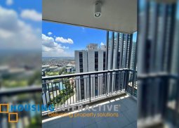 1br unit with balcony for sale at prak triangle residences