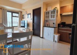 fully furnished 1br unit with balcony for lease at the radiance manila bay