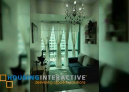 1br for rent in 8 forbestown, taguig