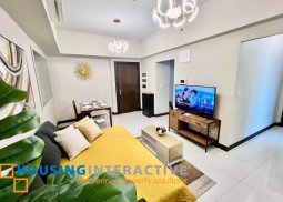 for rent: fully furnished 2br in uptown parksuites