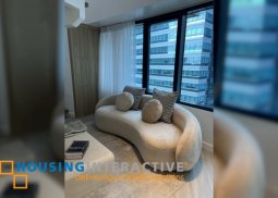 1br for sale in one rockwell, makati