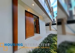 house for sale in vermont park executive village