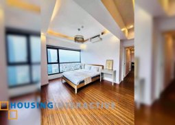 for sale: 2br w/ parking at shang salcedo place