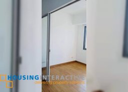 1br condo unit with balcony for lease at acqua private residences