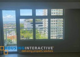 semi-furnished 1br unit with parking for lease at two serendra