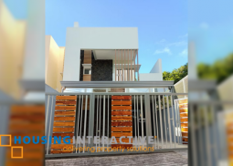 for sale modern house and lot  with overlooking roof deck in upper antipolo