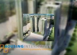 brandnew unit with balcony for sale at solstice circuit