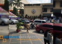 lot for sale in main road near rockwell, mandaluyong