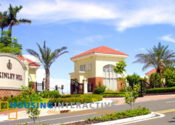 house for lease - mckinley hill village