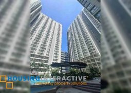 semi-furnished 1br unit for sale in west of ayala