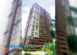 2br unit with parking slot for sale in tivoli garden residences