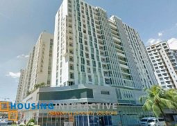 semi-furnished 3br unit with parking for sale in bay garden