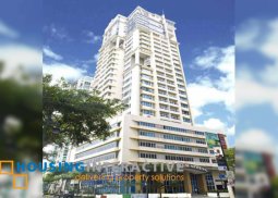 2br unit with parking for sale in fort palm spring