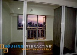 simple 1br condo  unit for rent at the acqua private residence makati