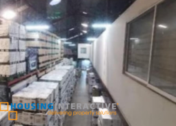 𝐅𝐎𝐑 𝐒𝐀𝐋𝐄: 𝐈𝐧𝐝𝐮𝐬𝐭𝐫𝐢𝐚𝐥 𝐋𝐨𝐭 𝐰𝐢𝐭𝐡 𝐖𝐚𝐫𝐞𝐡𝐨𝐮𝐬𝐞 𝐢𝐧 𝐏𝐚𝐫𝐚𝐧𝐚𝐪𝐮𝐞 𝐧𝐞𝐚𝐫 𝐒𝐮𝐜𝐚𝐭