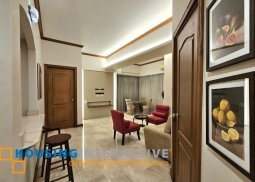 for sale/rent 2br in vivere hotel & resort