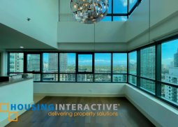 3br unit with parking for sale in edades tower