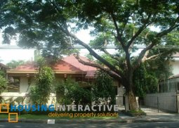 for lease: bungalow with 4-bedroom unit with pool in ayala alabang village