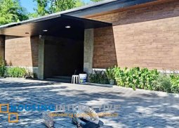 modern house for lease in dasmarinas village