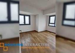 2br corner unit with balcony and parking for sale in the rise by shangri-la