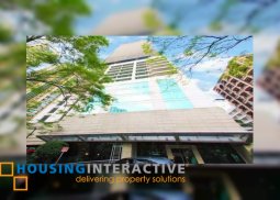 2br unit with parking for rent in four seasons salcedo