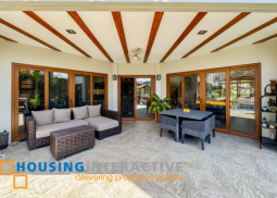 𝑨𝒔𝒊𝒂𝒏 𝑽𝒊𝒍𝒍𝒂 𝑰𝒏𝒔𝒑𝒊𝒓𝒆𝒅 𝑯𝒐𝒖𝒔𝒆 𝑭𝒐𝒓 𝑺𝒂𝒍𝒆 𝒊𝒏 𝑺𝒐𝒖𝒕𝒉 𝑭𝒐𝒓𝒃𝒆𝒔 𝑴𝒂𝒏𝒔𝒊𝒐𝒏𝒔, 𝑺𝒊𝒍𝒂𝒏𝒈 𝑪𝒂𝒗𝒊𝒕𝒆