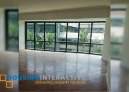 for lease: 2 bedrooms with parking at hidalgo place