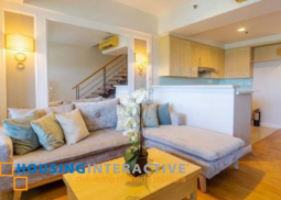 for lease 2br z-loft unit in one rockwell