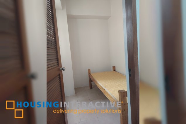 semi-furnished 3br unit for lease in paseo parkview suites