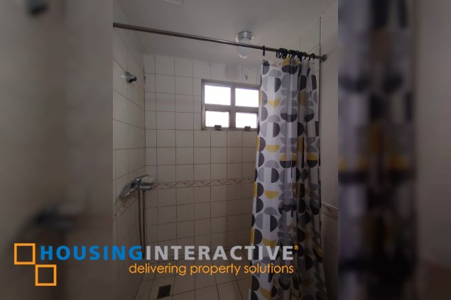 semi-furnished 3br unit for lease in paseo parkview suites